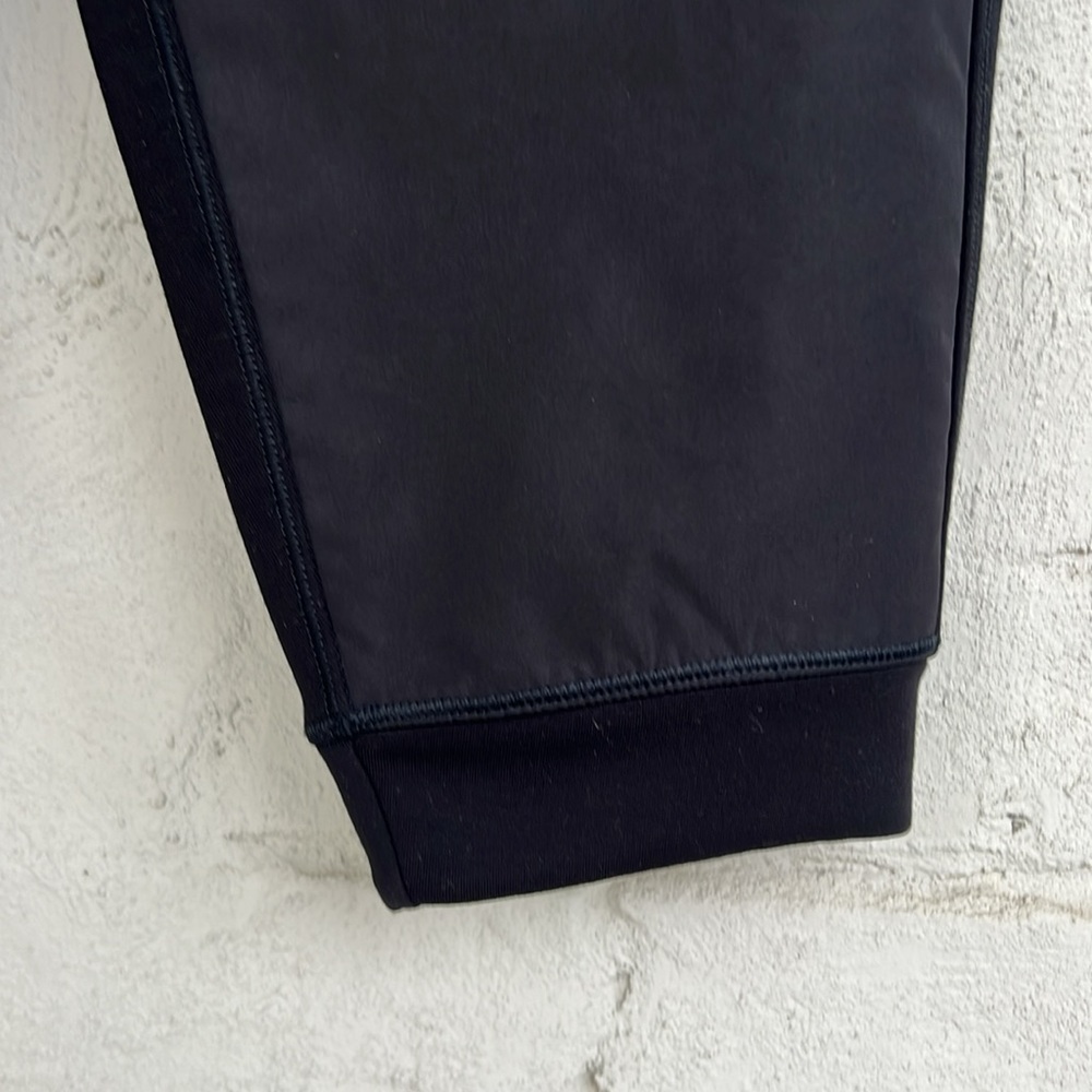 Athleta Get Set Hybrid Jogger Black Size Small - Picture 8 of 14